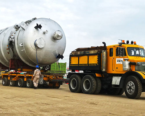 Adapun jasa project logistic yaitu seperti memindahkan barang – barang yang bersifat berat, besar dan perlu menggunakan alat – alat berat untuk memindahkannya. Kami Jos Cargo telah melayani beberapa pelanggan dengan jasa project logistic kami dengan komitmen dan pelayanan yang terbaik.